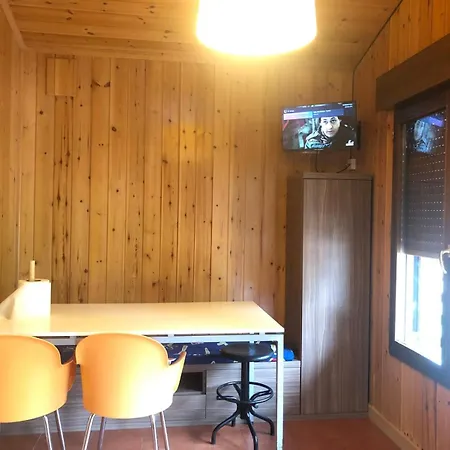 El Bosque De Los Suenos - Cabanas En El Bierzo Camping 4*