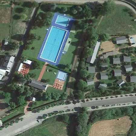 El Bosque De Los Suenos - Cabanas En El Bierzo Camping Cubillos del Sil