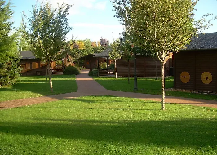 Parque de Campismo Bungalow, El Bosque De Suenos 4*